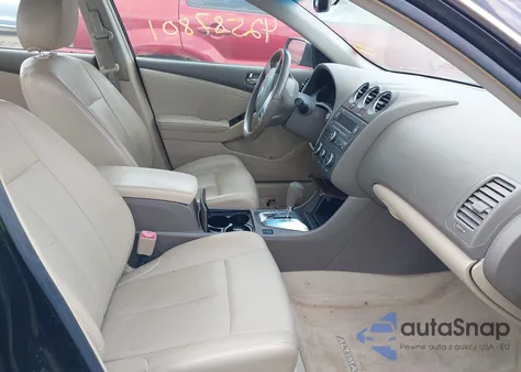 2010 Nissan Altima 2.5 S from USA, damaged, VIN 1N4AL2APXAC137102